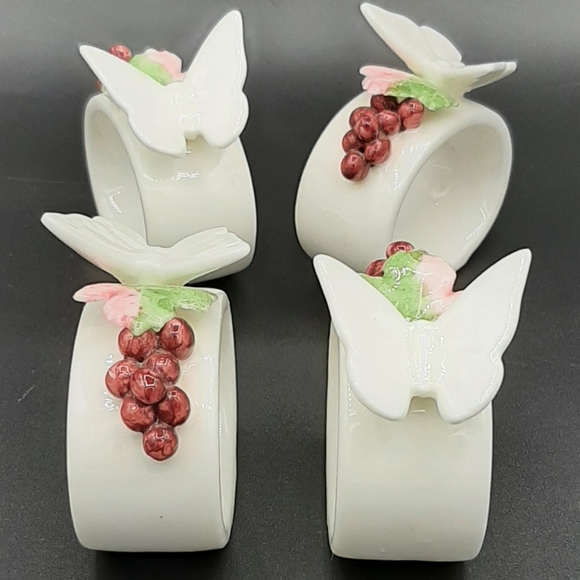 Vintage Napkin Ring Holders Butterfly & Grapes Set of 4 Bone China Japan - Picture 2 of 8